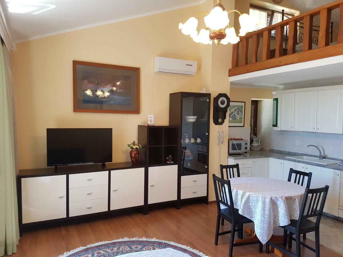 Apartments Villa Maran Умаг Экстерьер фото